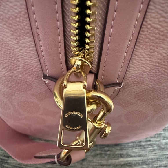 Coach Powder Pink Large Rowan - Picture 3 of 8